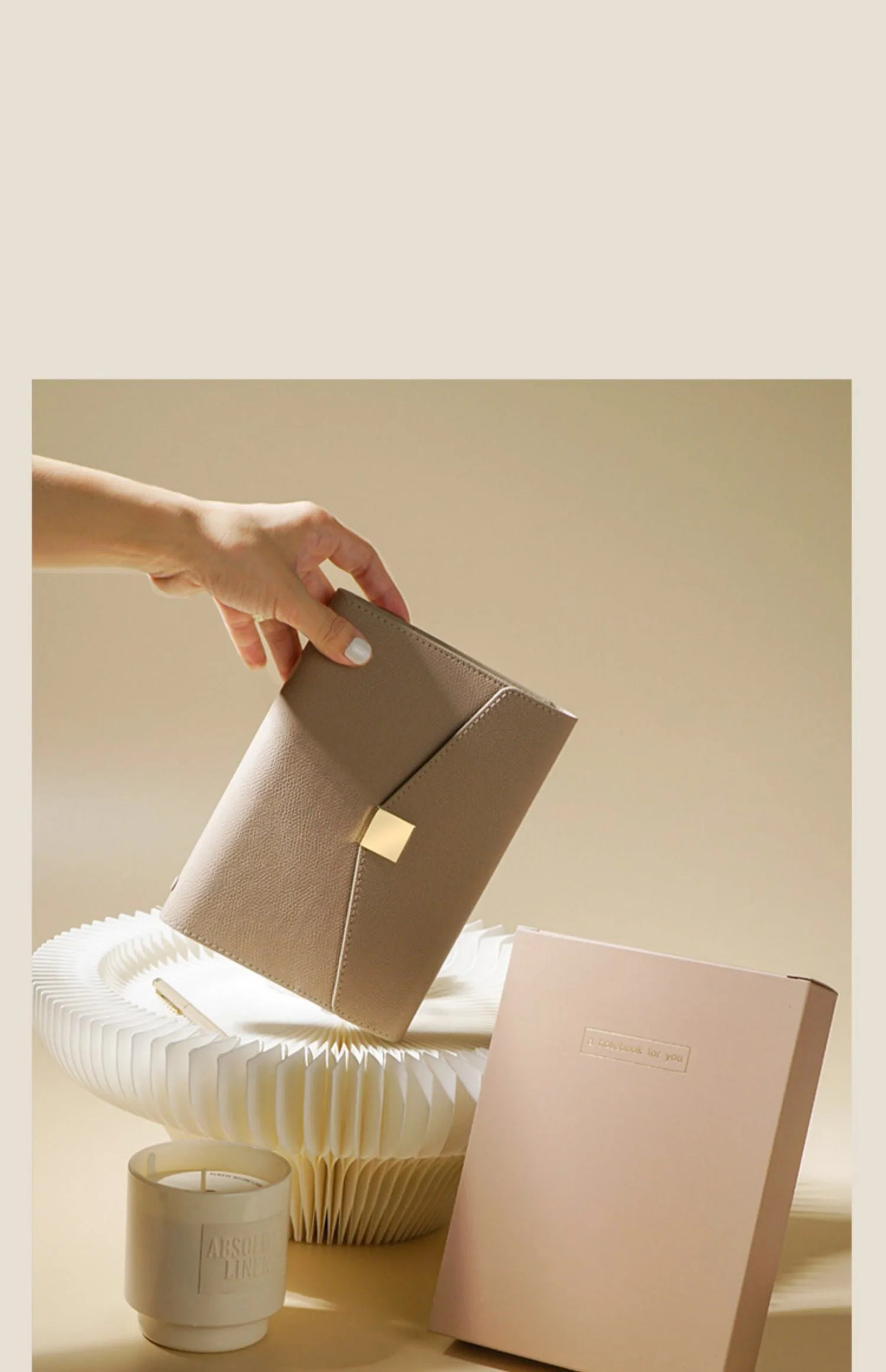 A5 PU Leather Refillable Notebook Planner.
