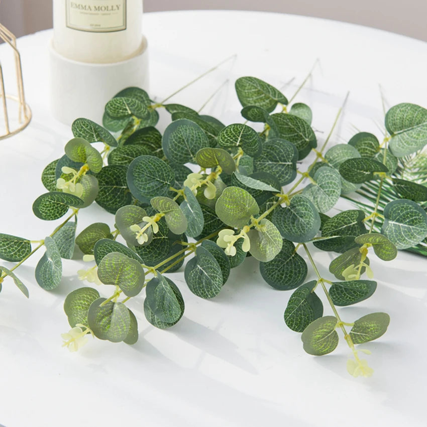 50/100PCS Silk Eucalyptus Leaves