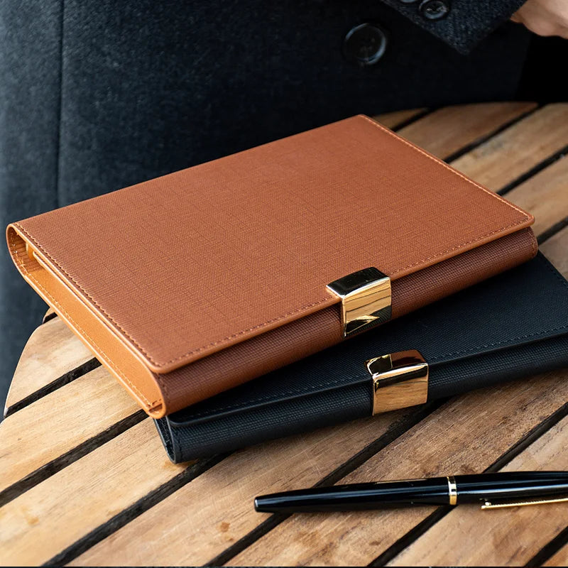 Loose-Leaf Notebook & Planner