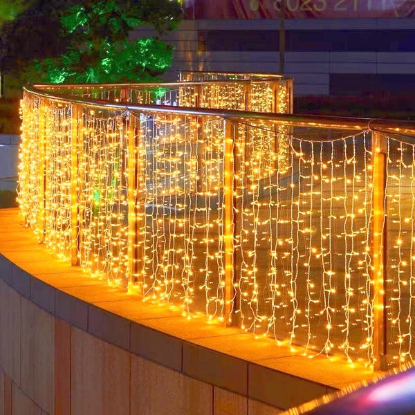 LED Icicle Christmas String Lights