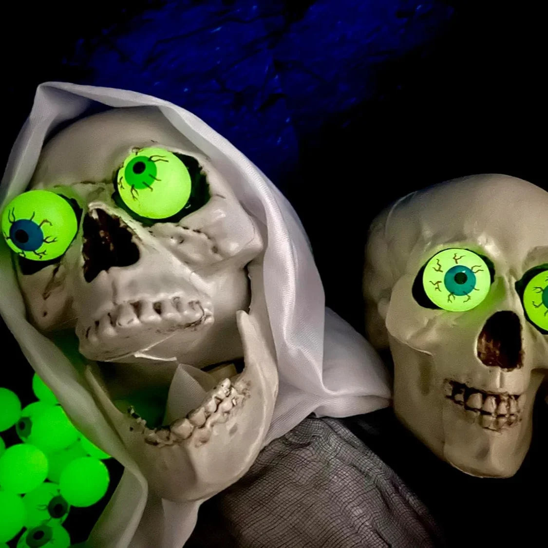 Glow in the Dark Eyeball Bouncy Balls