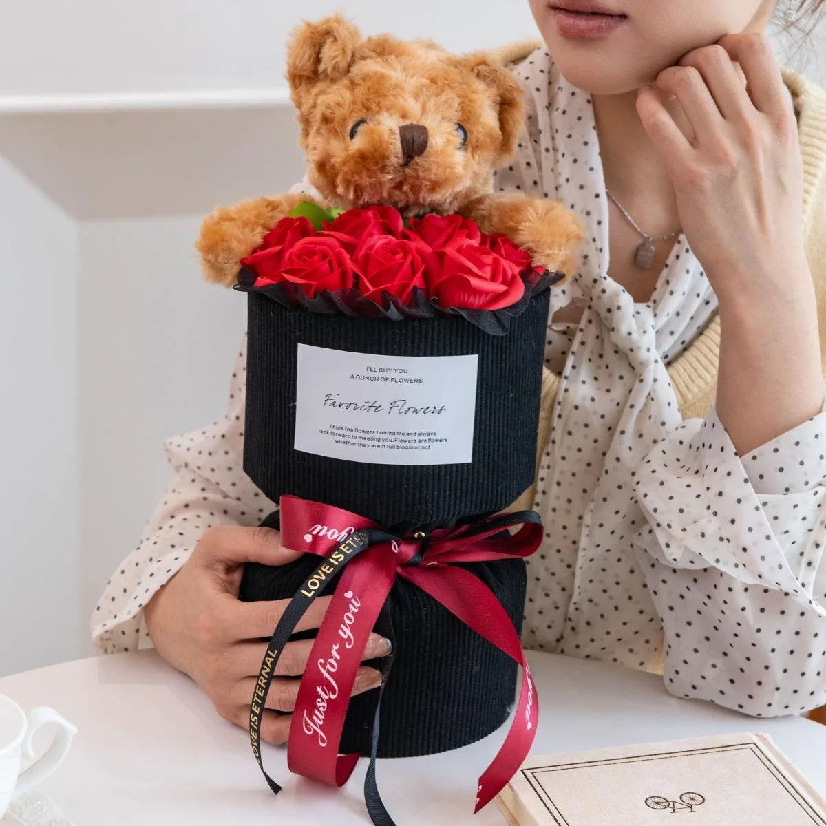 Rose Bear Bouquet Gift