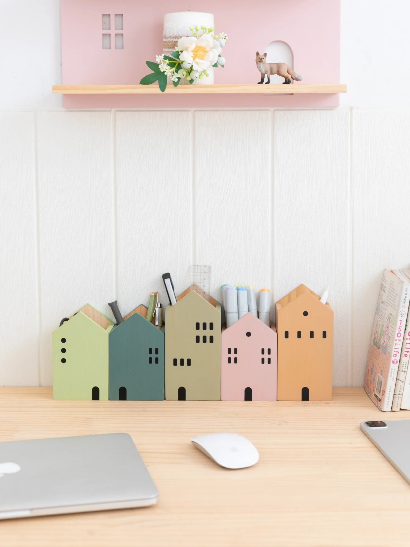 Wooden Pen Holder – Desk Organizer for Stationery & Makeup