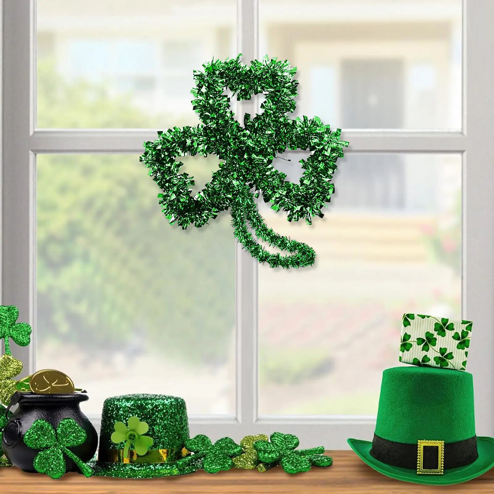 St. Patrick's Day Shamrock Wreath Frames, 2-Piece Set